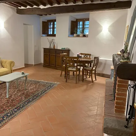 Cortona: Beautiful With Swimming Pool Apartment Cortona