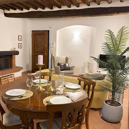 'under The Tuscan Sun' - Beautiful With Swimming Pool Near