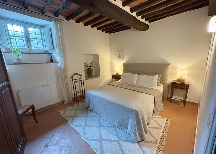 'under The Tuscan Sun' - Beautiful With Swimming Pool Near Apartment